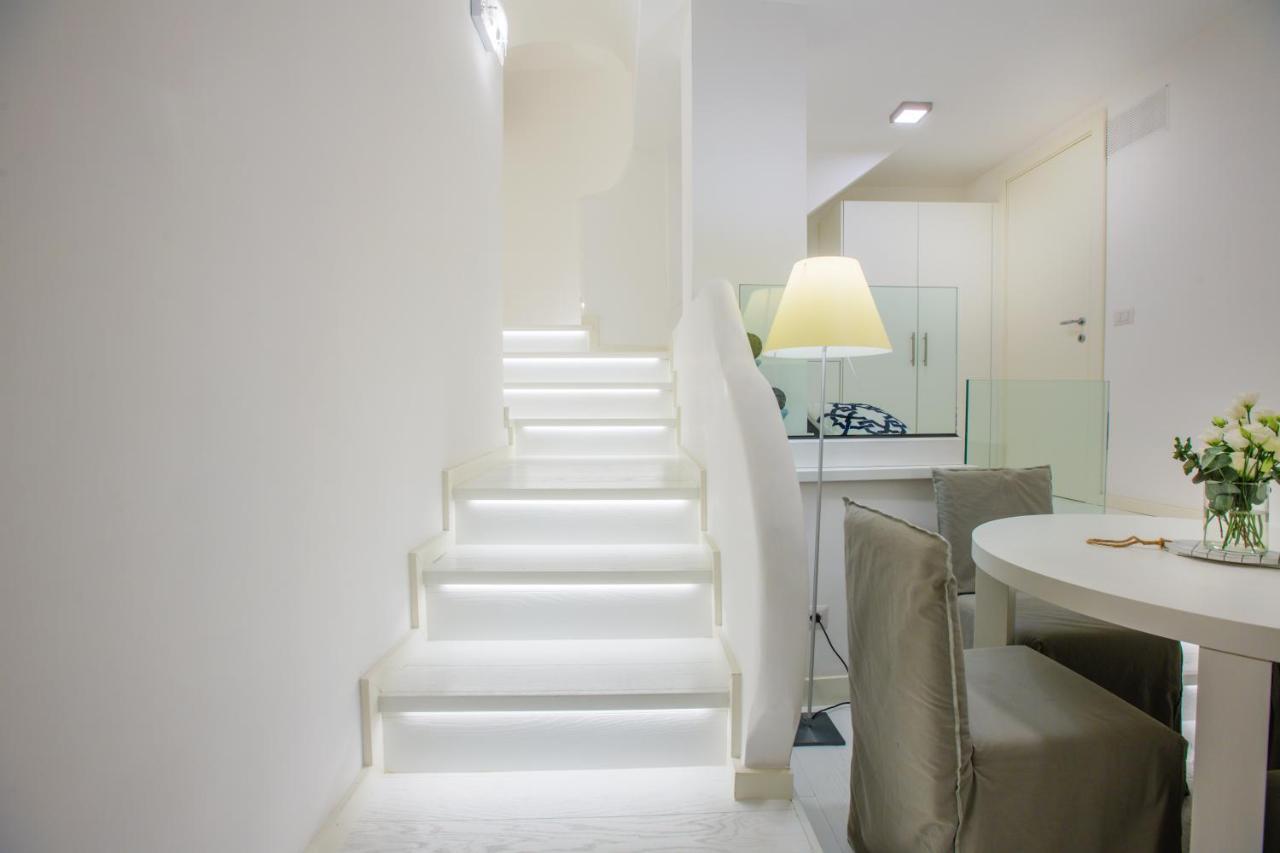 White Stylish Apartment 3 Vico Equense Exterior foto